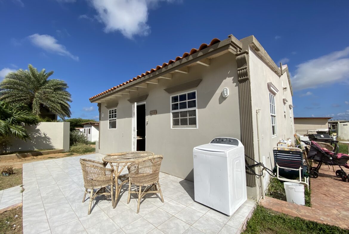 Catiri 27-j - property photo 1