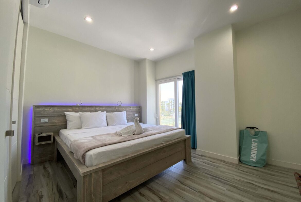 THE COVE CONDOMINIUM Unit 205, 209 - property photo 7