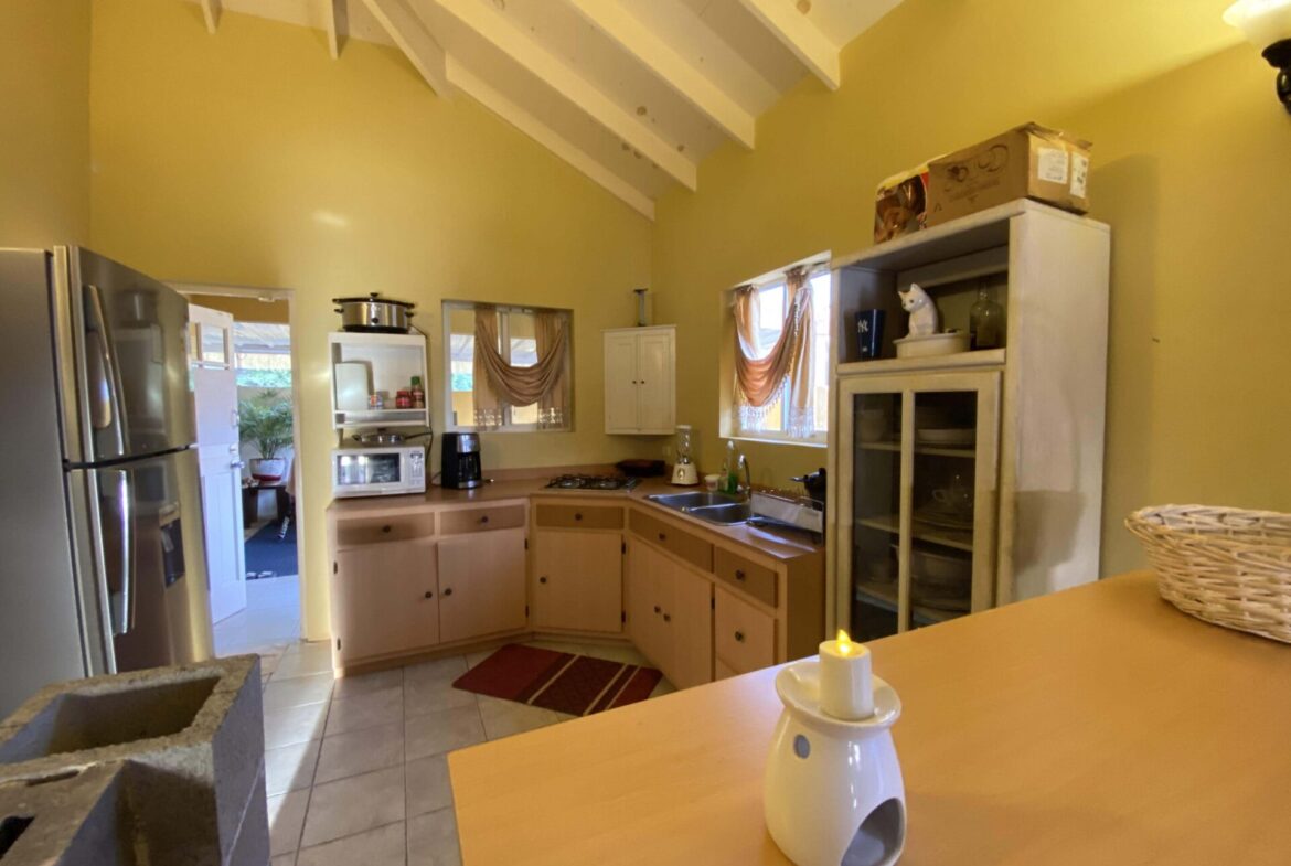 Paradera - property photo 1