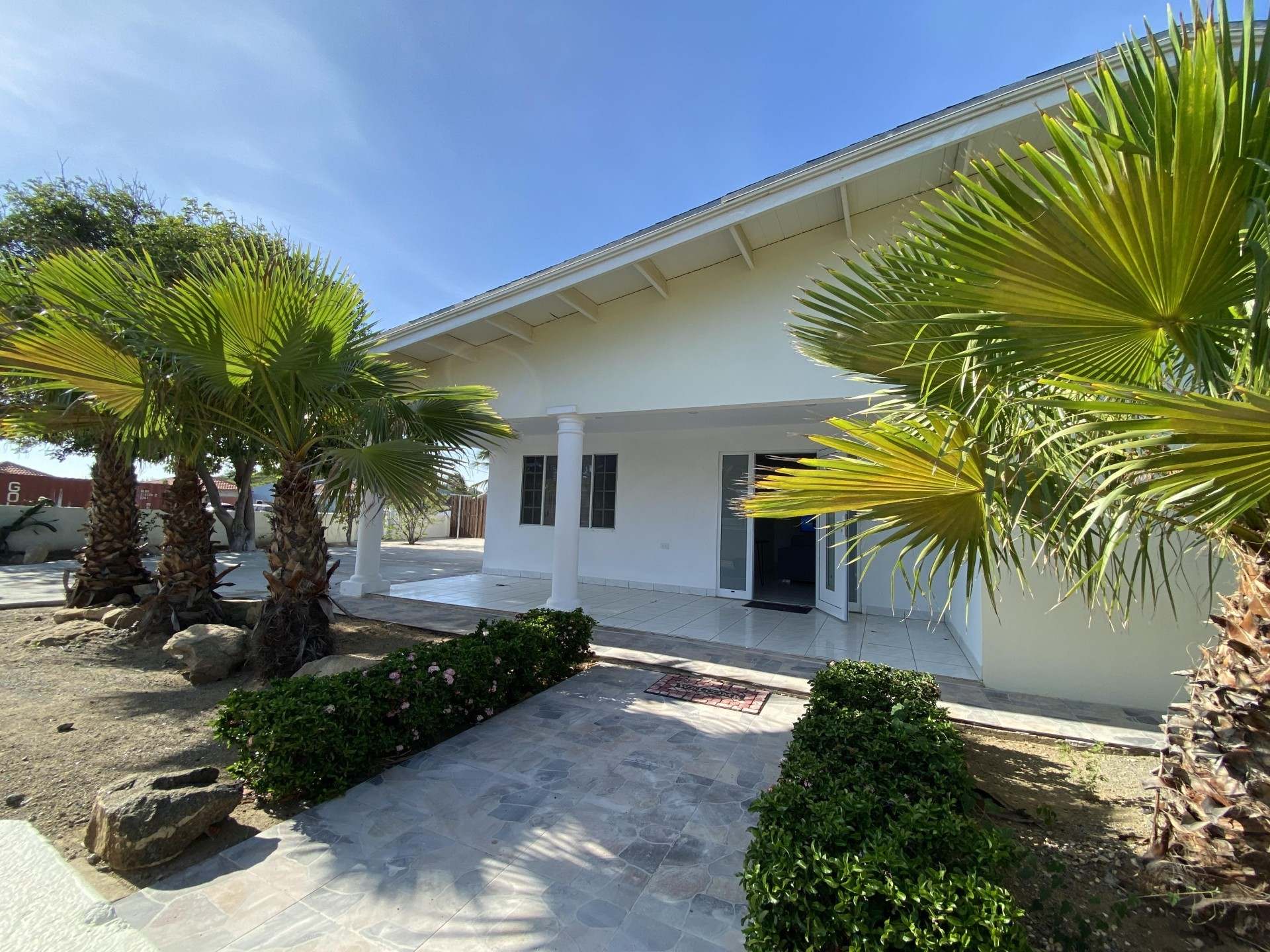 6574bec8e9260037247737 Cozy House for Rent in Papilon, Santa Cruz