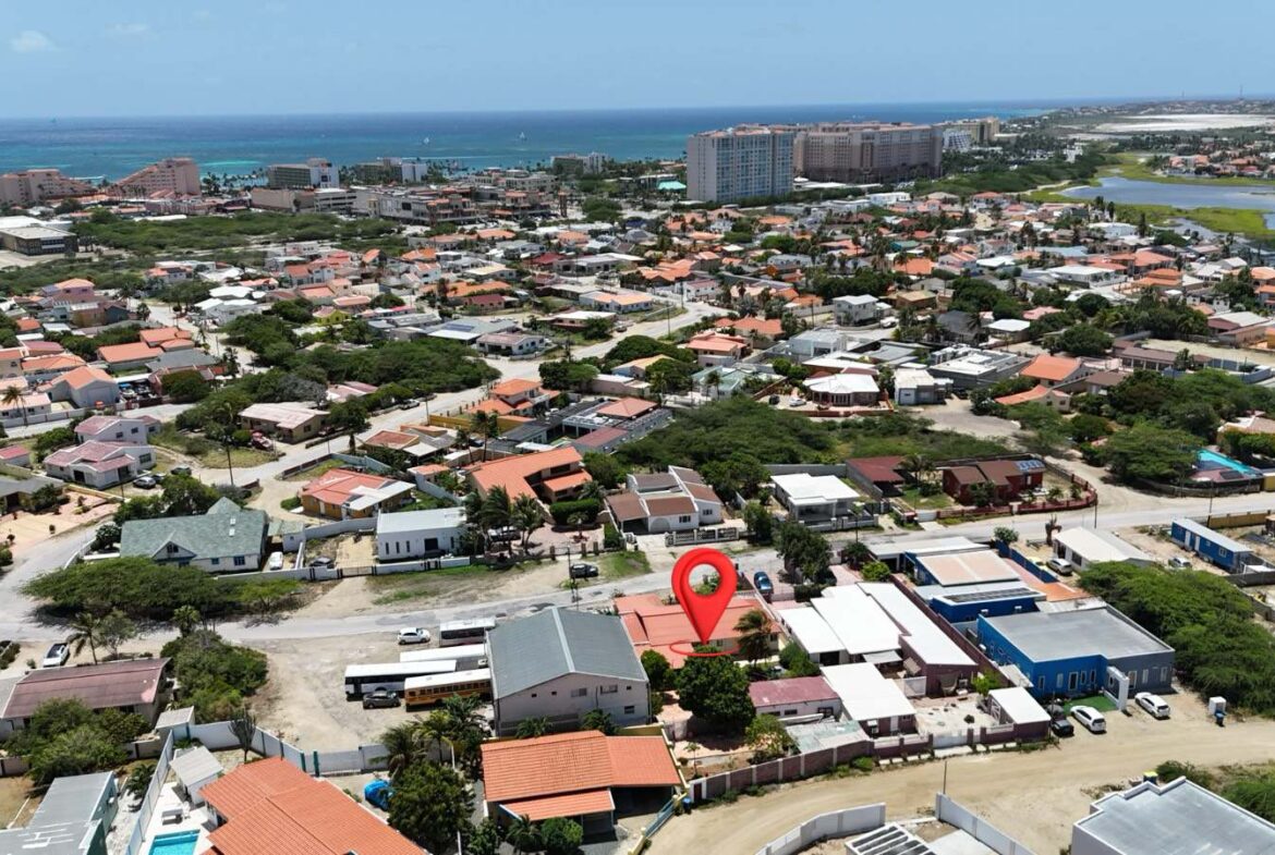 Palm Beach - property photo 4
