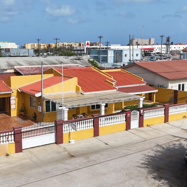 Family Living and Investment Opportunity at Pos Abao 39! - property photo 7